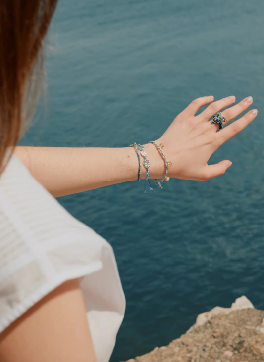 Bird & Tide Pendant Bracelet – Handwoven Coastal Cord