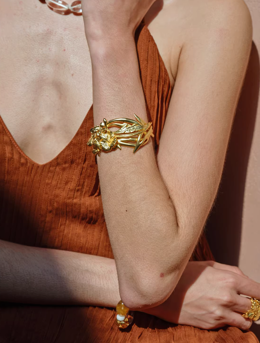 Petal Overlap Bangle – Delicate Floral Layered Cuff