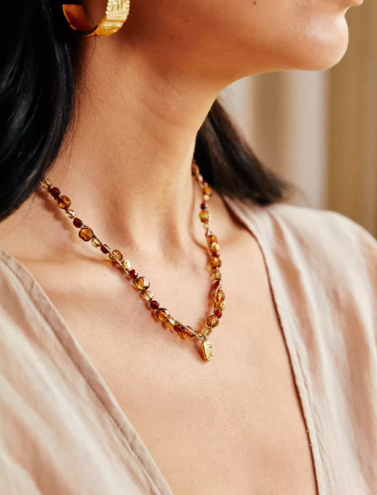 Palm Glow Necklace – Lucky Red Bead Choker