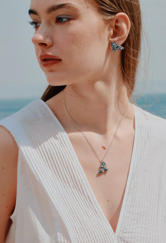 Windborne Bird Pendant – Artisan Beaded Necklace